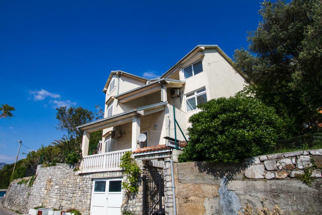 Apartmani Vesna Tivat Luaran gambar