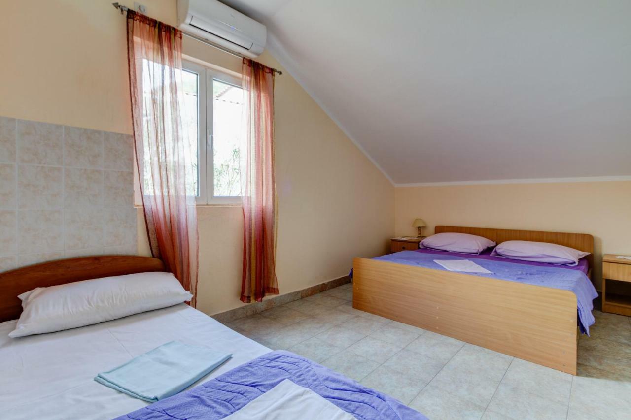 Apartmani Vesna Tivat Luaran gambar