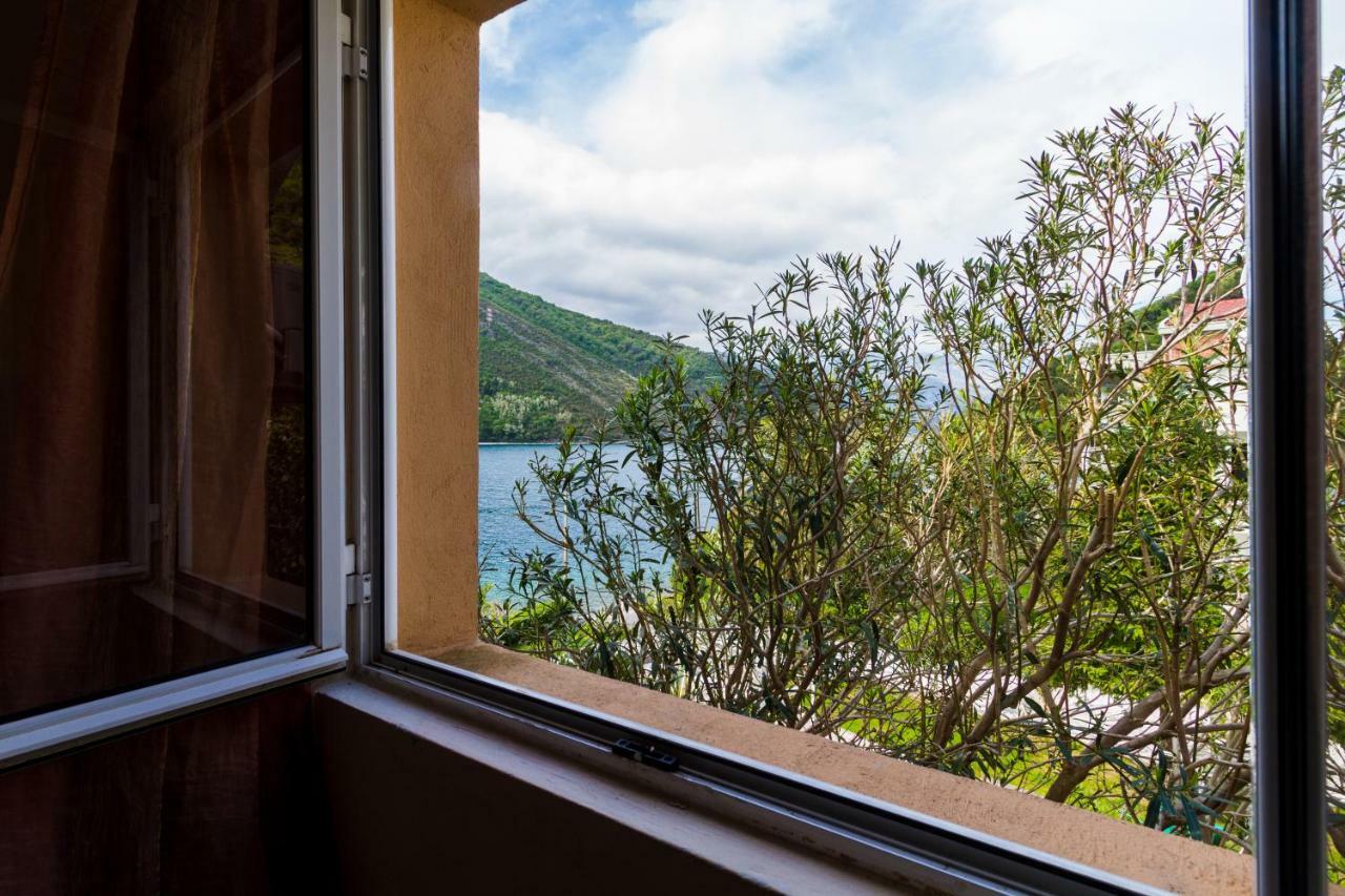 Apartmani Vesna Tivat Luaran gambar