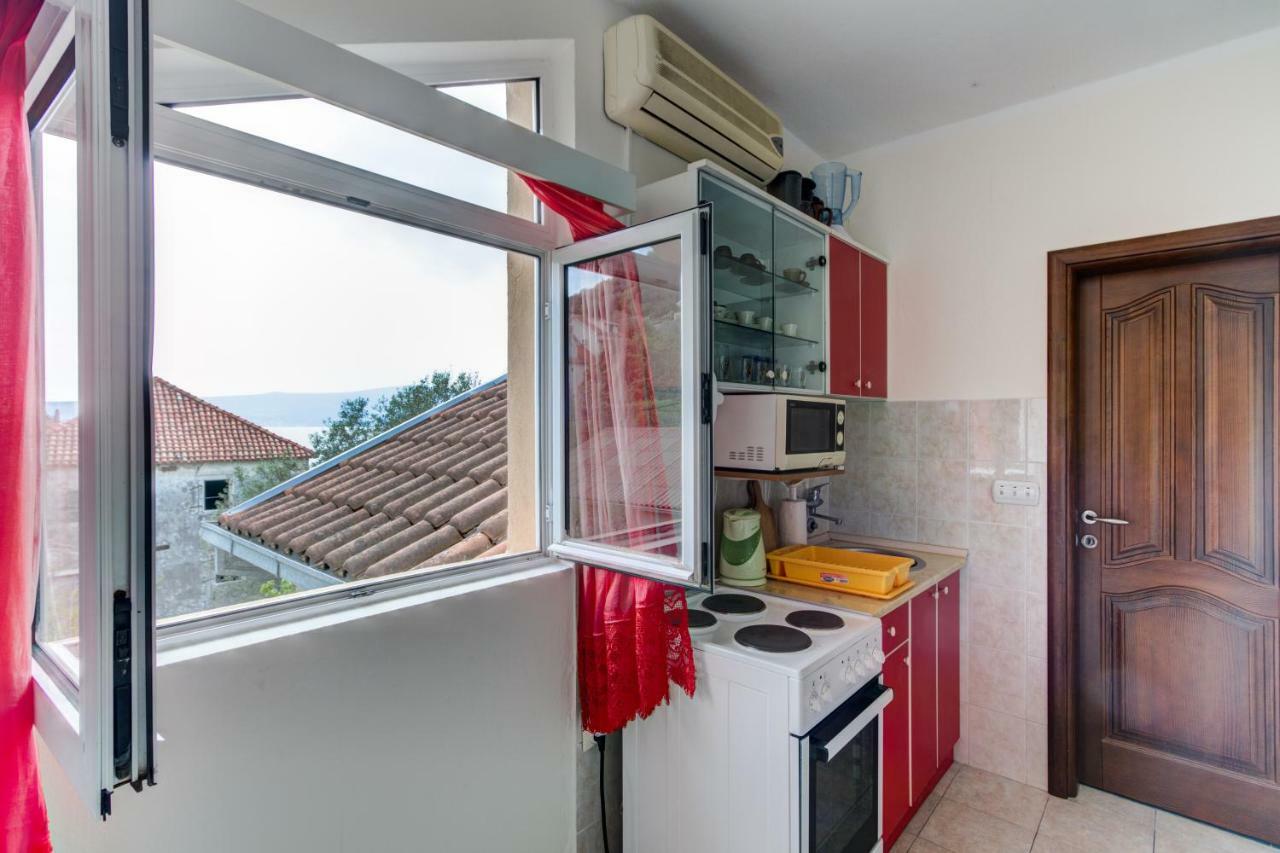 Apartmani Vesna Tivat Luaran gambar